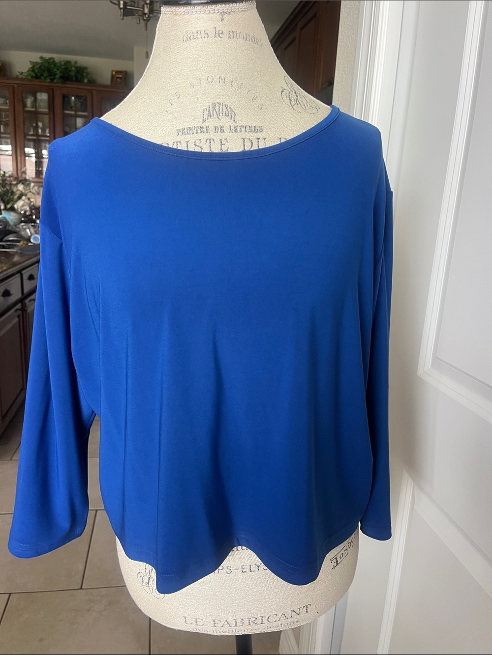 NWT Sympli Twilight blue three-quarter sleeves crewneck cropped top size 10